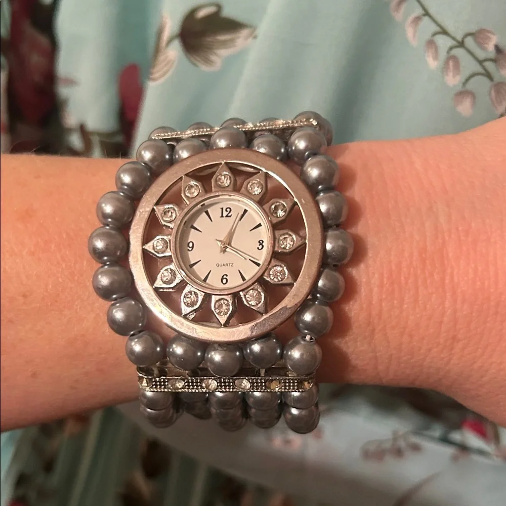 Source Unknown Gray/Blue Beaded Women's Watch
